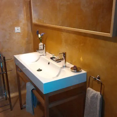 Three4six Guest house *